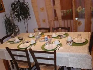 فندق مبيت وإفطار Casa Di Lucia فيرونا